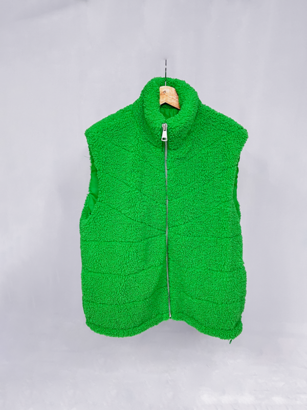VESTE SANS MANCHE VERTE – Image 2